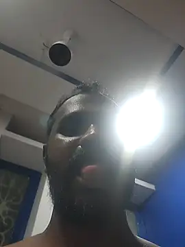 Pertunjukan Kamera Web Tirunelvelipaiyan