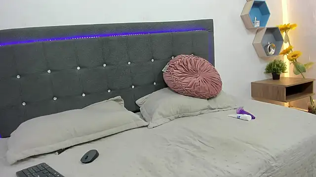 NatashaDiamond Live XXX Chat