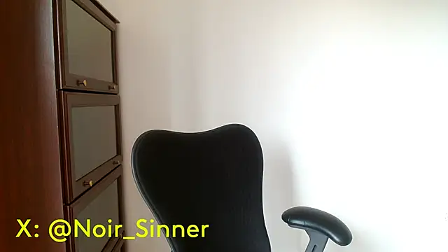 sinnernoir Adlı Modelin Web Kamerası Şovu