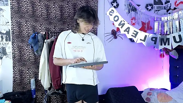 Noah_blackwood's Webcam Show