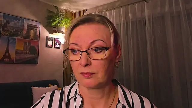 vanessa_chat Chat XXX in diretta