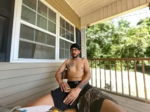 ThrowedWorldWide: απευθείας συνομιλία ΧΧΧ