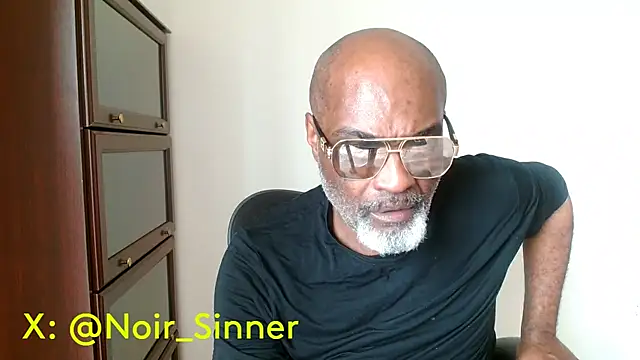 Czat XXX na żywo – sinnernoir