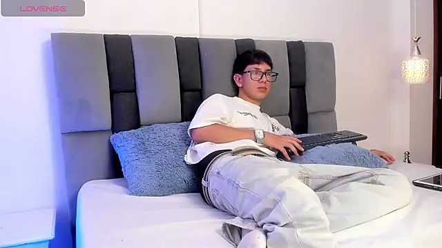 Adrien_silex Webcam Show