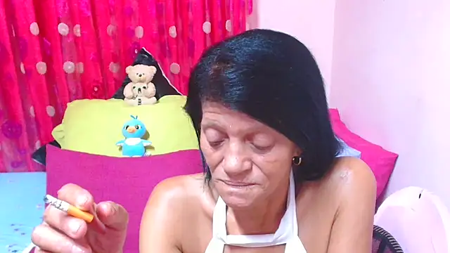 SLUTTYROXY live XXX chat