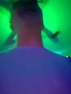 chronic_vibez's Webcam Show