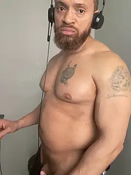 Fathero1time Live XXX Chat