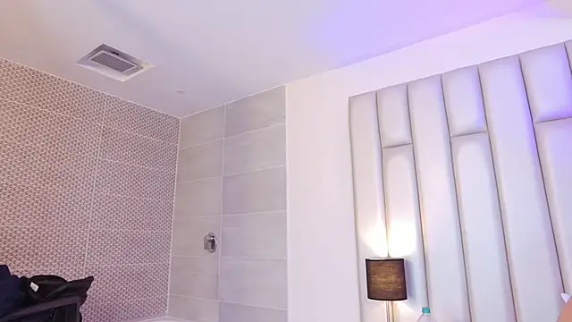 aandreaperez: онлайн-секс-чат