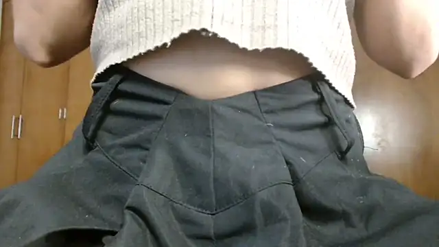 3littles' Live XXX Chat