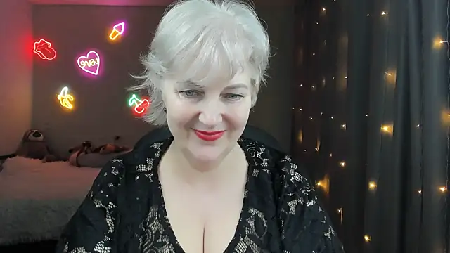 Mary-Leee Live XXX-Chat