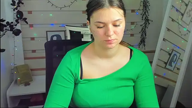 Josephine_Kiss' Live XXX Chat