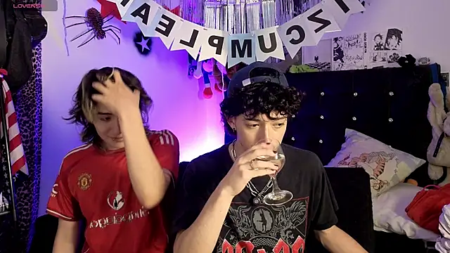 Noah_blackwood webcam show