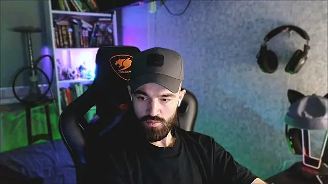 _Mostly_ Chat XXX live