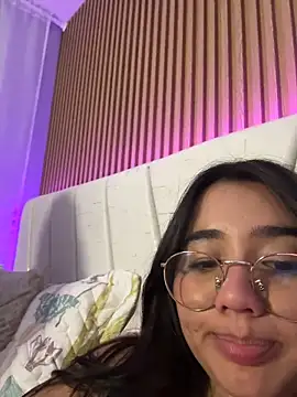 Michelle_Zoe Live XXX-Chat