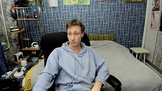 CuteBoy228's Live XXX Chat