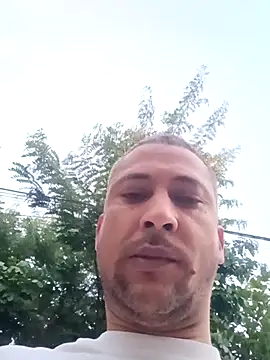 Chat XXX en directo de Arrombador20