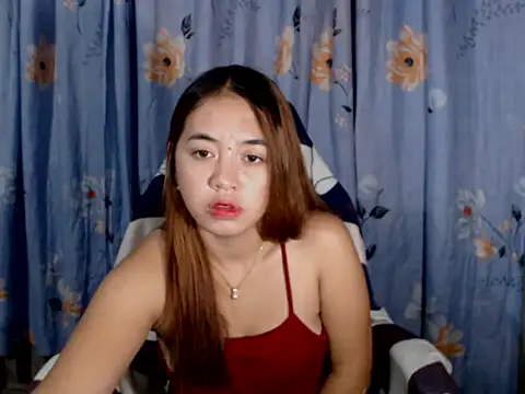 urlover_mae26 Pertunjukan Webcam