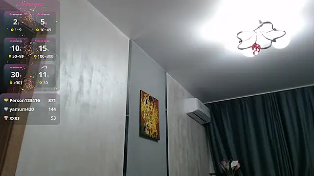 Chat +18 de Stacy_Davice ao vivo