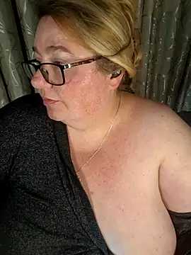 Iceprincess2bad4u Chat XXX live