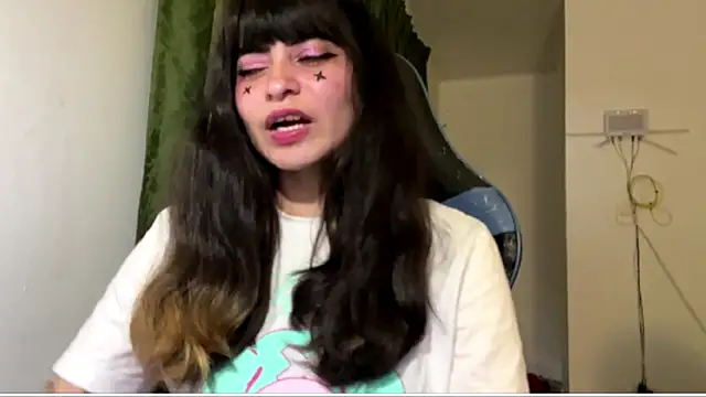 Annagoth_のライブXXXチャット