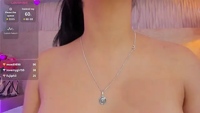 _kyraa_ 网络视讯表演