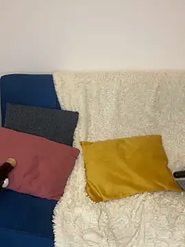 Chat +18 de natashakinski ao vivo