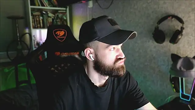 _Mostly_ Live XXX Chat