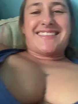 lolitaloira2 webcam show