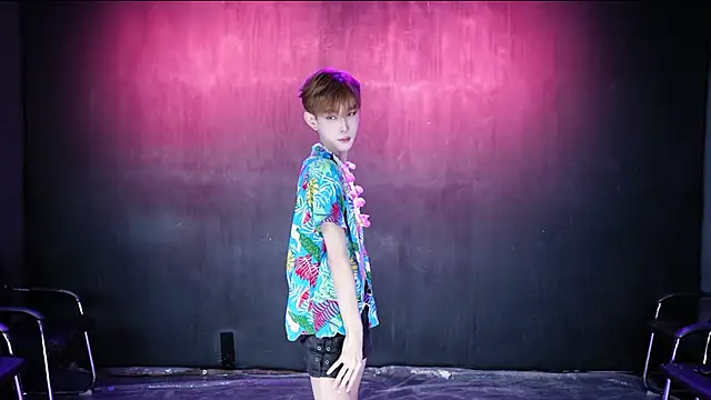 Queen-Vibe Pertunjukan Webcam