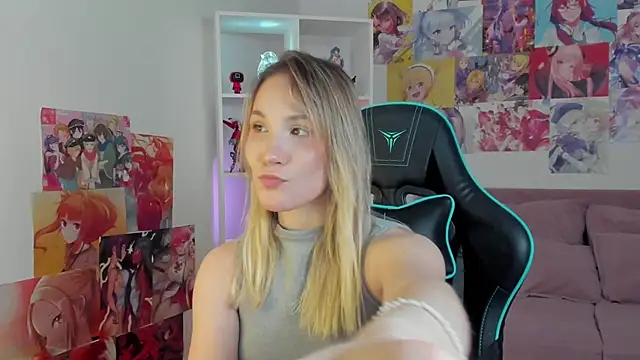 ElaraVoltage Chat XXX in diretta