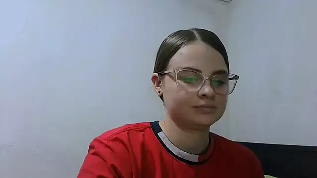 HellenMiyer1111: онлайн-секс-чат