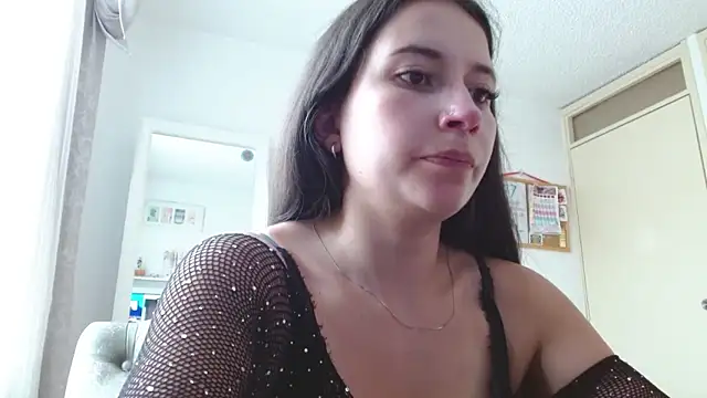 afroditadg26 Adlı Modelin Canlı XXX Sohbeti