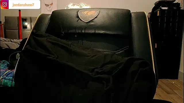 JordanShow Live XXX-chat