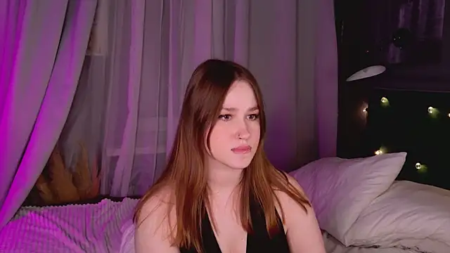 LoriMason: онлайн-секс-чат