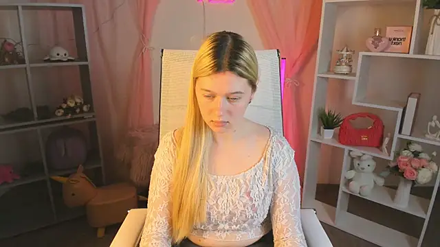 CelestineMauriac Live XXX Chat