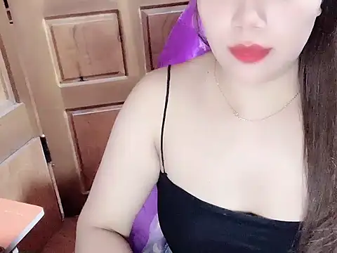 Sweet-subita Adlı Modelin Canlı XXX Sohbeti