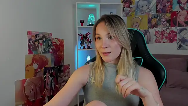 ElaraVoltage Live XXX Chat