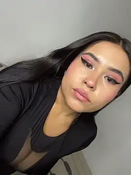 LunnaMoretti Obrolan Langsung XXX