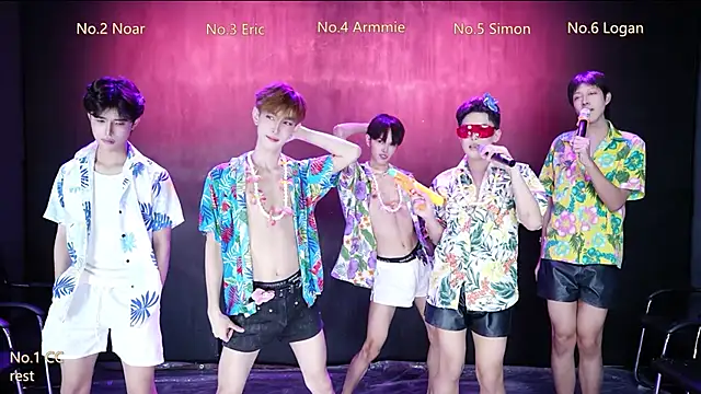 Queen-Vibe Adlı Modelin Web Kamerası Şovu