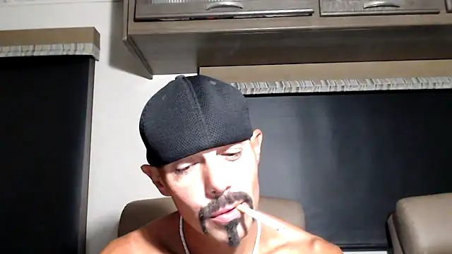 ThickD2Cのウェブカメラショー