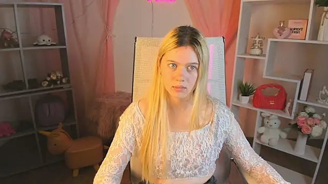 Chat +18 de CelestineMauriac ao vivo