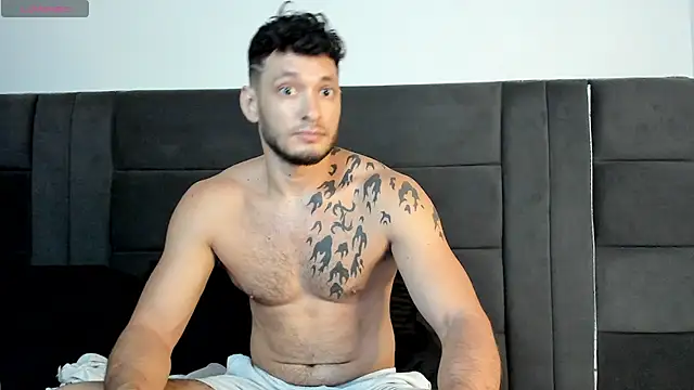 alejandro__2 Live XXX Chat