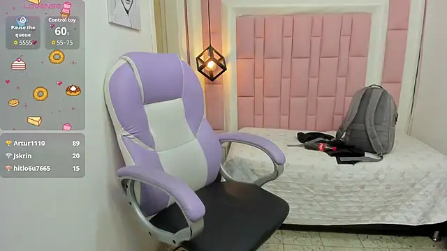 Klaret_Toyn Live XXX chat