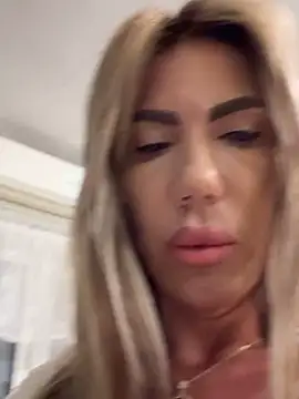 Chat XXX en directo de LoreennAny