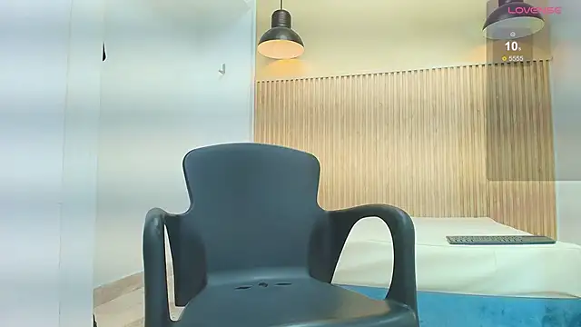 THIAM_KELLER1 Webcam show