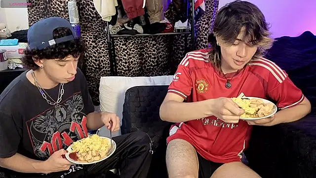 แชท XXX สดของ Noah_blackwood