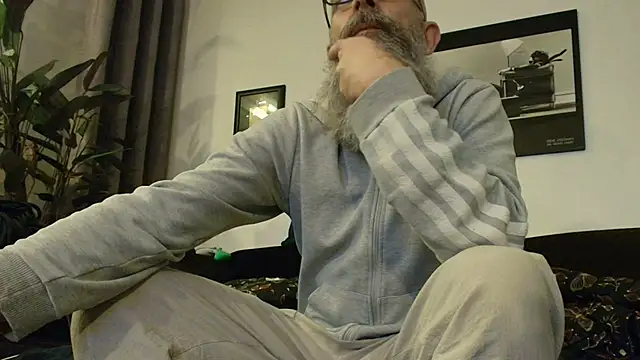 Kingsscepter webkamerás műsora