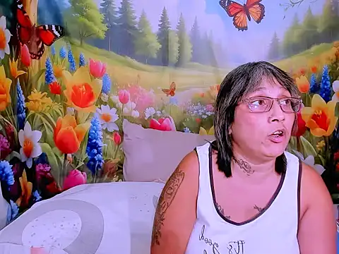 indianroxy élő XXX-chatje