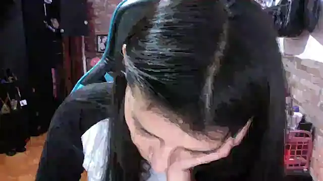 แชท XXX สดของ AngelaQueen_