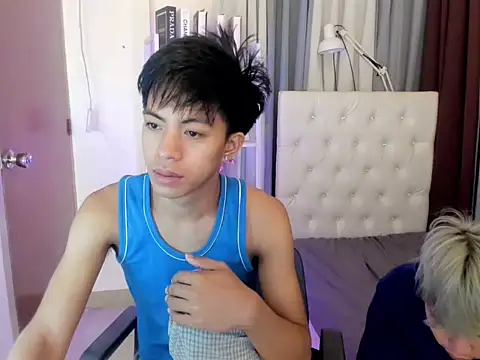 davincihugecock 现场XXX聊天